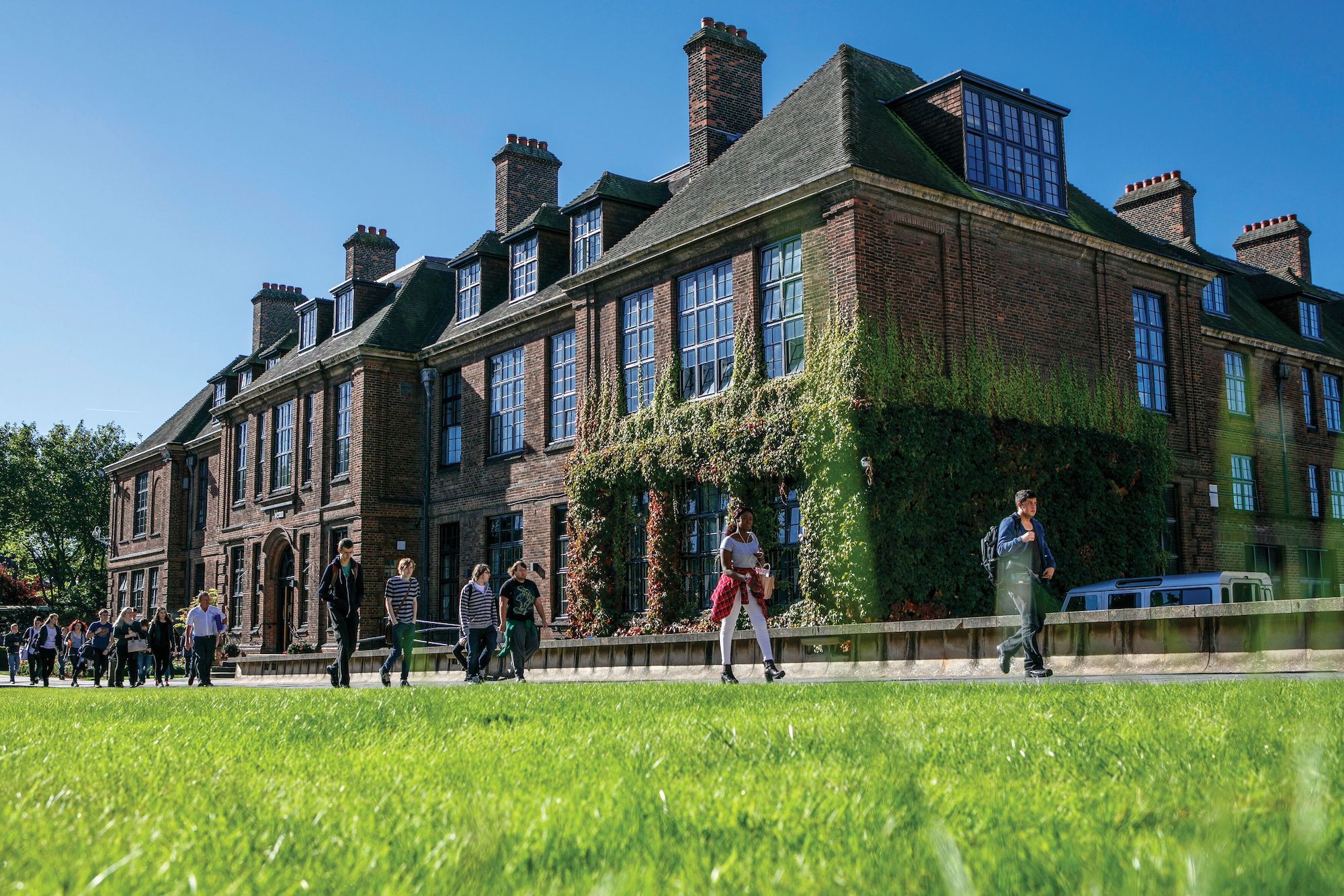 University of Hull celebrates top 20 result in UK, as National Student